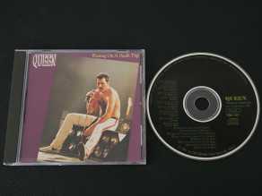 Cd Album Queen Waiting on a death trip (Italy)