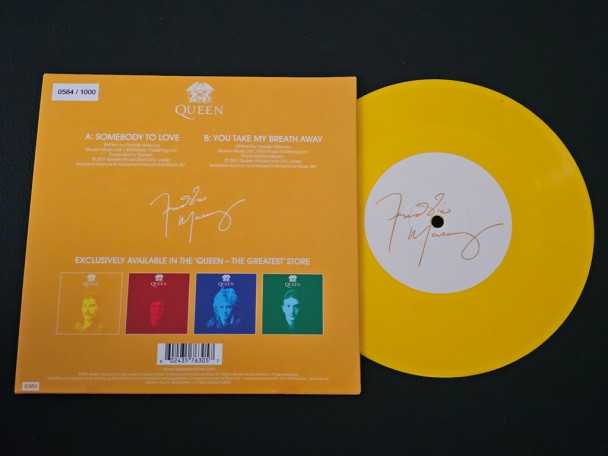 7" Vinyl single Queen Somebody to love (UK) Carnaby pop up, yellow 0584 | Buy