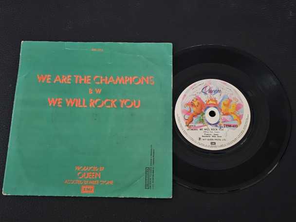 7" Vinyl single Queen We are the champions (Brazil) Photo sleeve | Buy