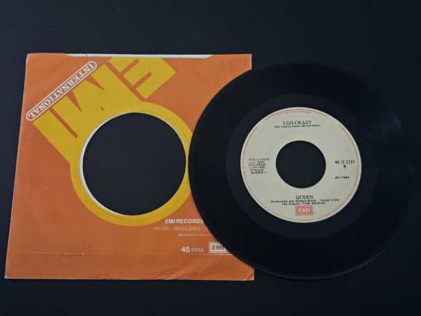 7" Vinyl single Queen Radio ga ga (Peru) | Buy