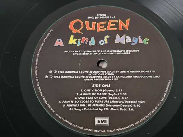 %product-name% - Queen %category-name%
